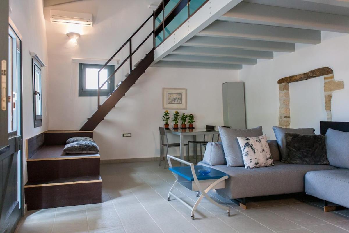 Chorio House Platanias Guest House Vrísai Exterior photo