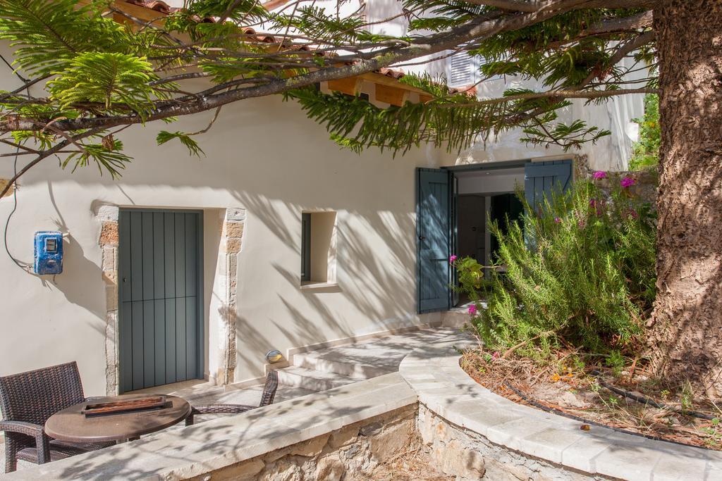 Chorio House Platanias Guest House Vrísai Exterior photo